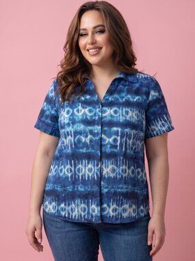 Ladies Gloria Vanderbilt Blue Tie-Dye Top